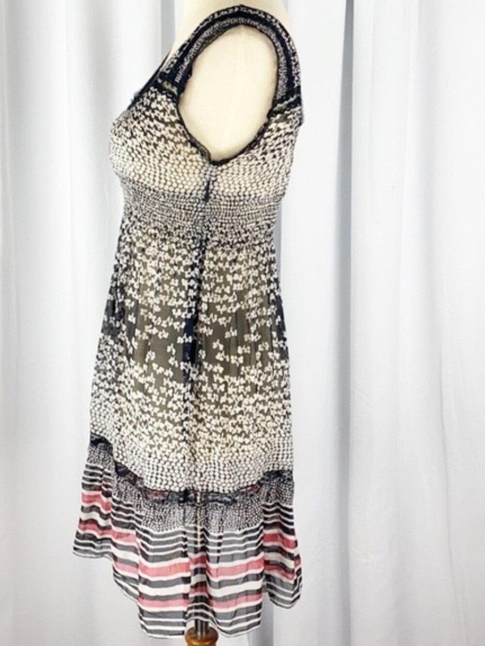 VTG Free People Sleeveless Smocked Silk Blend Lace Tunic Slip Dress Size 4 - Picture 5 of 15